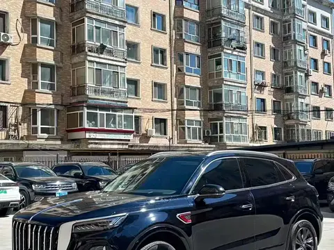 Hongqi HS5 2024 buy in Moscow