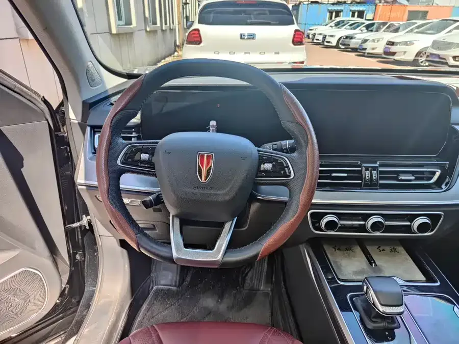 Hongqi HS5 Hongqi HS5 2023 2.0T Flagship Pro Edition 2023 — миниатюра 2
