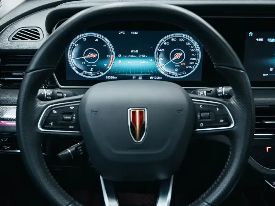 Hongqi HS5 Hongqi HS5 2022 2.0T Zhilian Flagship Edition 2022 — миниатюра 4