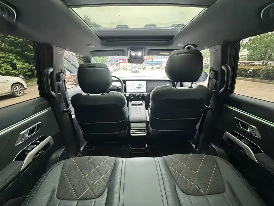 Deepal dark blue G318 Dark Blue G318 2025 Worry-Free Crossing Edition 4WD Secret Edition 2025 — миниатюра 2