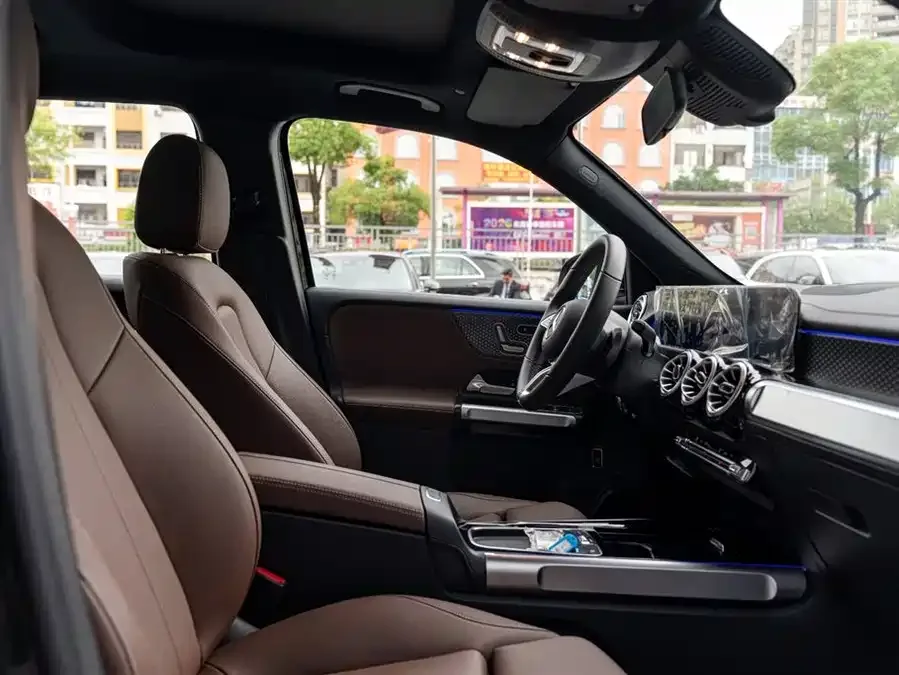 Mercedes-Benz GLB-Class Mercedes-Benz GLB 2024 GLB 220 Fashion Edition 2025 — миниатюра 3