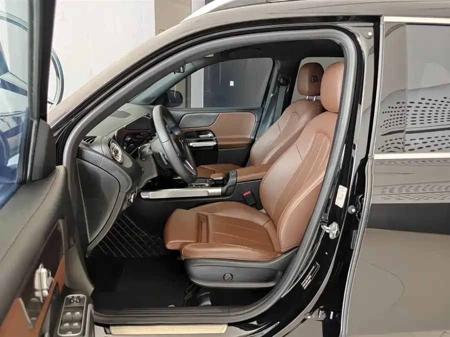 Mercedes-Benz GLB-Class Mercedes-Benz GLB 2023 GLB 220 Dynamic 2023 — миниатюра 2