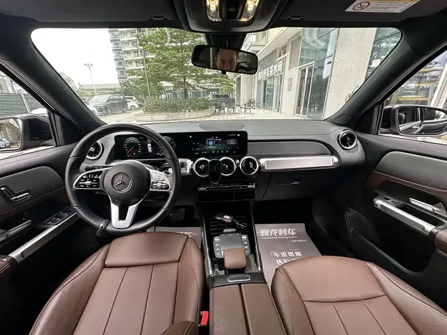 Mercedes-Benz GLB-Class Mercedes-Benz GLB 2023 facelift GLB 200 Fashion Edition 2023 — миниатюра 2