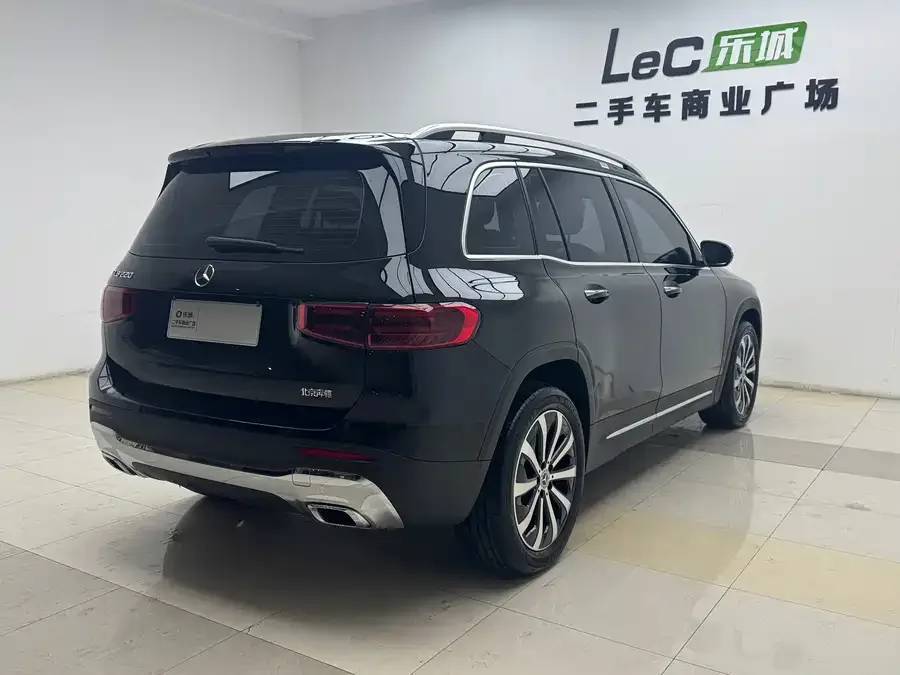 Mercedes-Benz GLB-Class Mercedes-Benz GLB 2024 facelift GLB 220 Fashion Edition 2024 — миниатюра 2