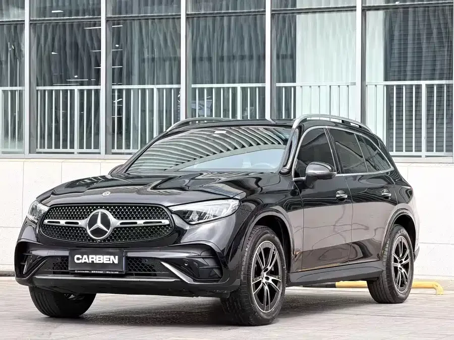 Mercedes-Benz GLC-Class 2025