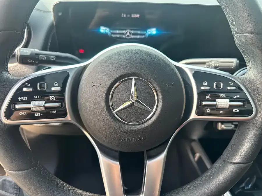 Mercedes-Benz GLB-Class Mercedes-Benz GLB 2022 GLB 180 Dynamic 2022 — миниатюра 4