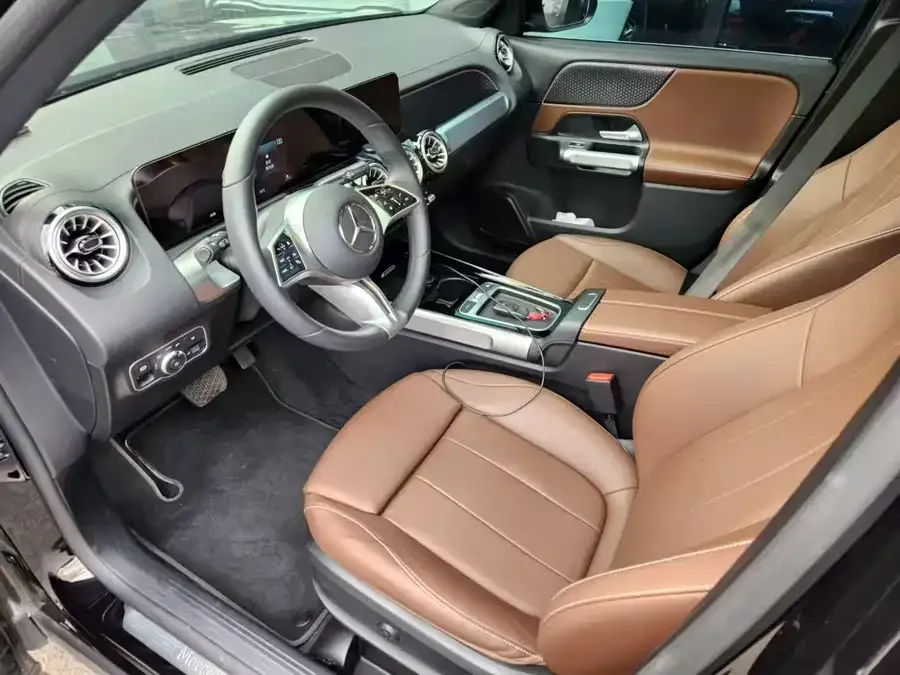 Mercedes-Benz GLB-Class Mercedes-Benz GLB 2025 GLB 220 Dynamic 2025 — миниатюра 4