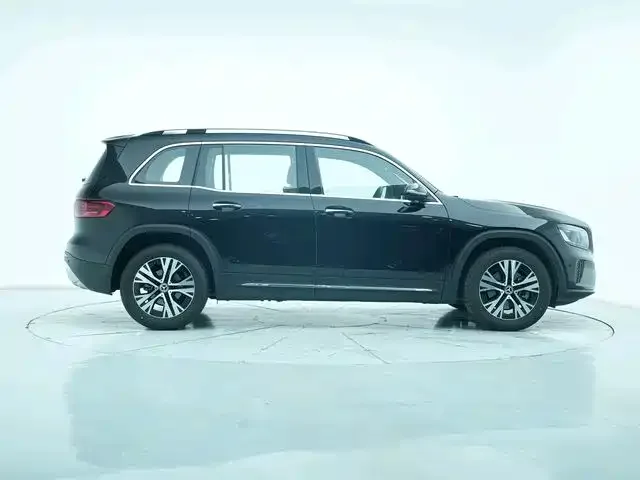 Mercedes-Benz GLB-Class Mercedes-Benz GLB 2024 facelift GLB 220 Dynamic 2025 — миниатюра 4
