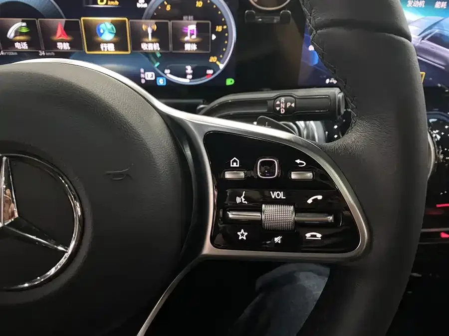 Mercedes-Benz GLB-Class Mercedes-Benz GLB 2023 GLB 200 Fashion Edition 2023 — миниатюра 4