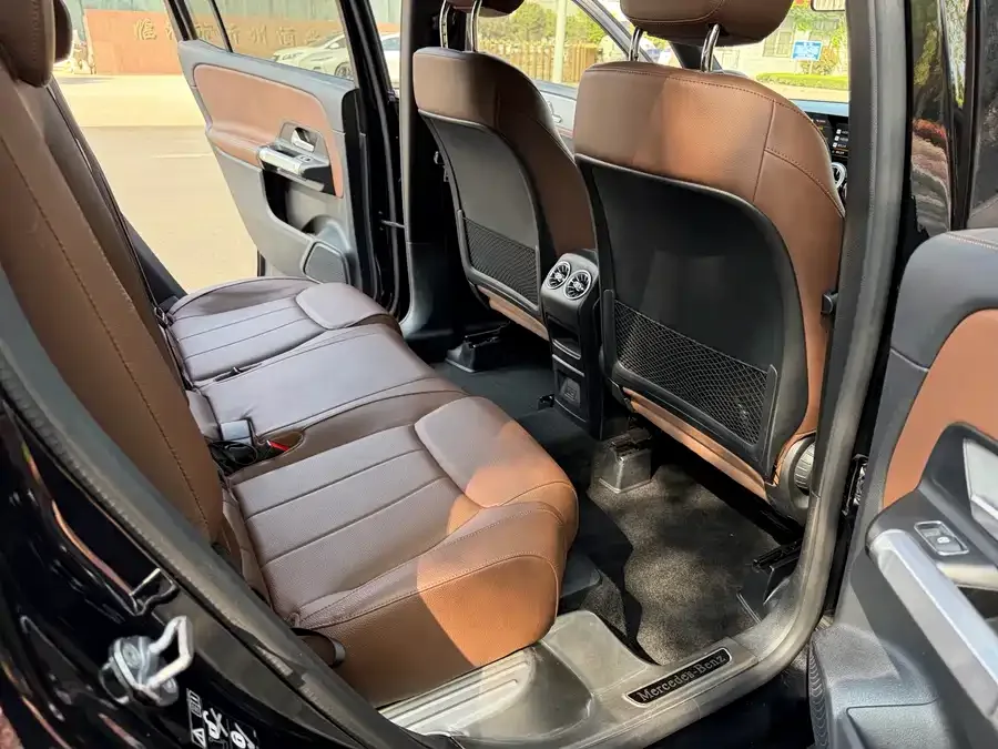Mercedes-Benz GLB-Class Mercedes-Benz GLB 2023 GLB 200 Dynamic 2023 — миниатюра 3