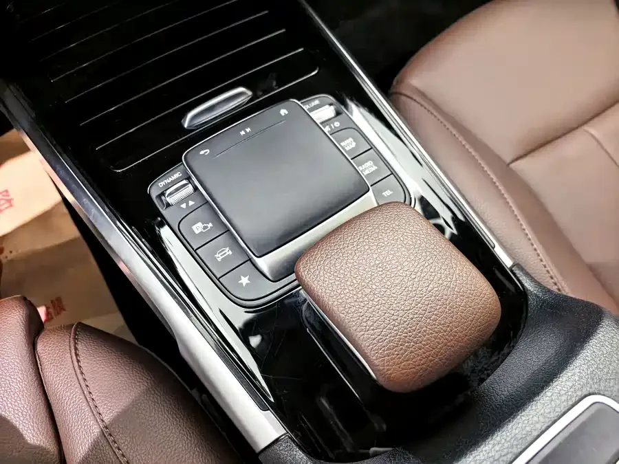 Mercedes-Benz GLB-Class Mercedes-Benz GLB 2023 GLB 200 Fashion Edition 2023 — миниатюра 3