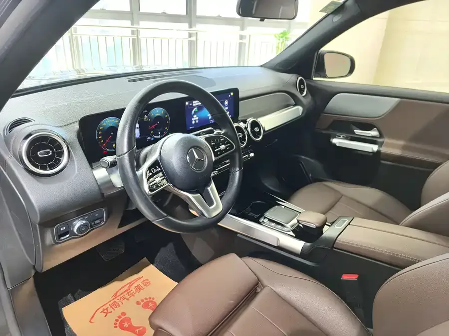 Mercedes-Benz GLB-Class Mercedes-Benz GLB 2023 GLB 200 Fashion Edition 2023 — миниатюра 5