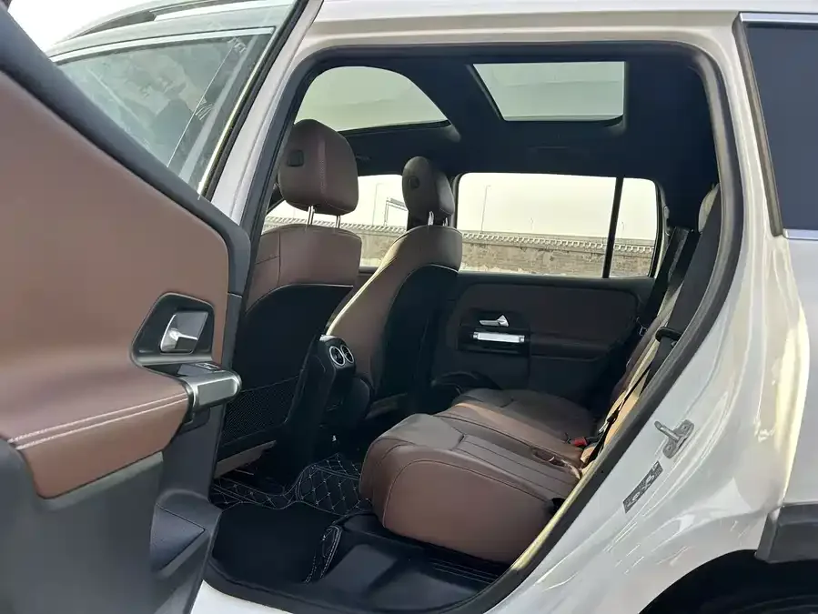 Mercedes-Benz GLB-Class Mercedes-Benz GLB 2024 GLB 200 Fashion Model 2024 — миниатюра 2