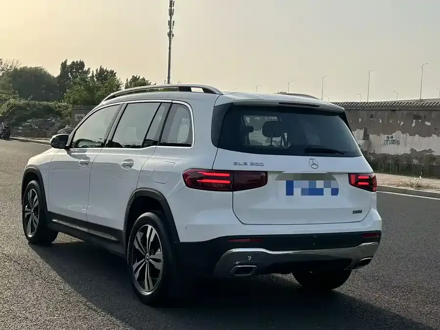 Mercedes-Benz GLB-Class Mercedes-Benz GLB 2024 GLB 200 Fashion Model 2024 — миниатюра 3