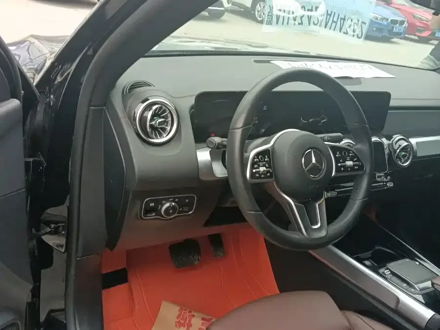 Mercedes-Benz GLB-Class Mercedes-Benz GLB 2023 facelift GLB 200 Dynamic 2023 — миниатюра 2