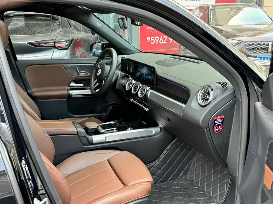 Mercedes-Benz GLB-Class Mercedes-Benz GLB 2022 GLB 200 Dynamic 2022 — миниатюра 3