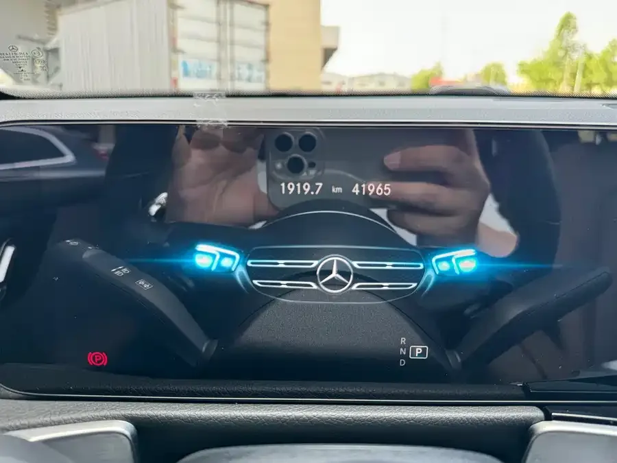 Mercedes-Benz GLB-Class Mercedes-Benz GLB 2022 GLB 200 Dynamic 2022 — миниатюра 4