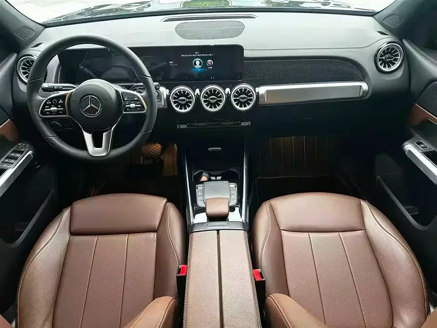 Mercedes-Benz GLB-Class Mercedes-Benz GLB 2022 GLB 220 Fashion Edition 2022 — миниатюра 4