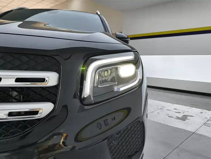 Mercedes-Benz GLB-Class Mercedes-Benz GLB 2023 GLB 220 Dynamic 2023 — миниатюра 2