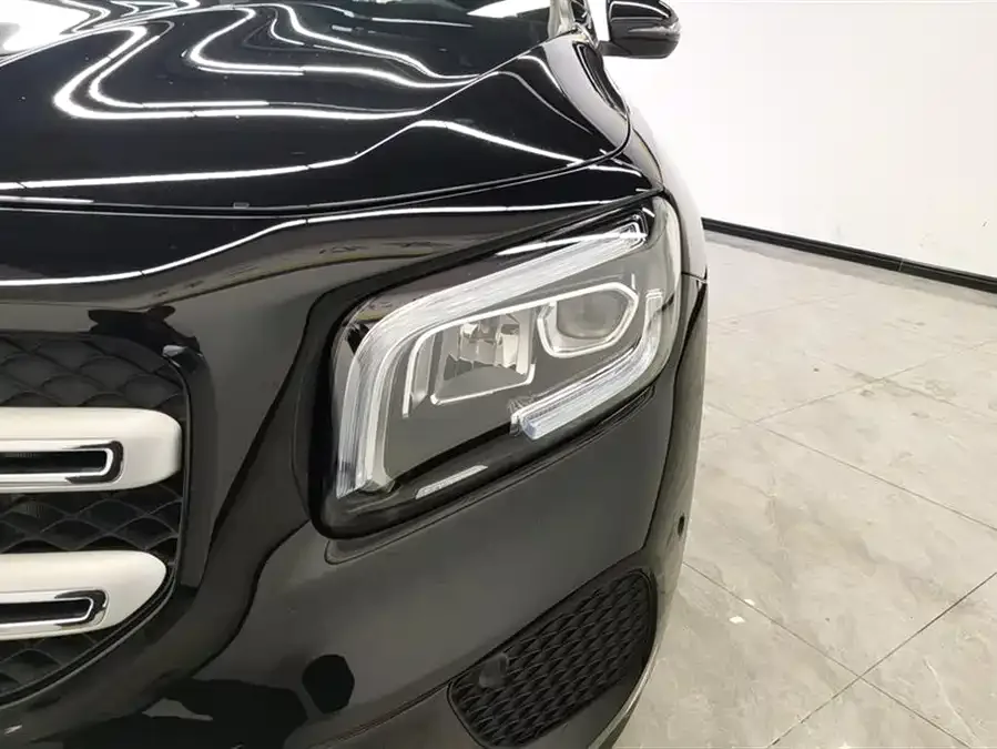Mercedes-Benz GLB-Class Mercedes-Benz GLB 2022 facelift GLB 200 Fashion Edition 2022 — миниатюра 5