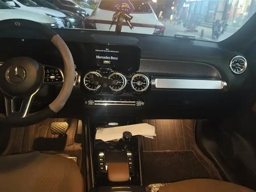 Mercedes-Benz GLB-Class Mercedes-Benz GLB 2022 GLB 220 Dynamic 2022 — миниатюра 4