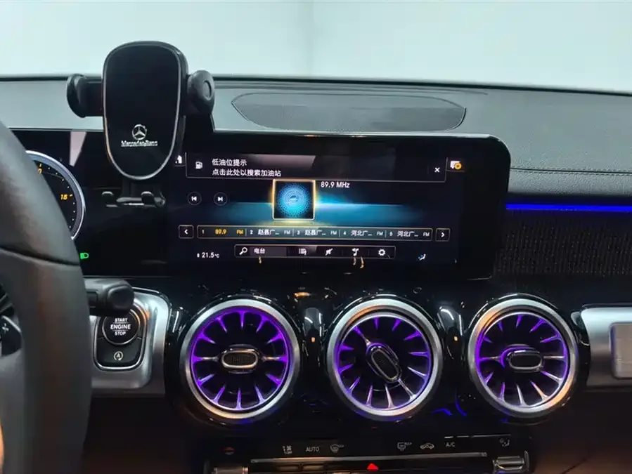 Mercedes-Benz GLB-Class Mercedes-Benz GLB 2022 GLB 200 Dynamic 2022 — миниатюра 4