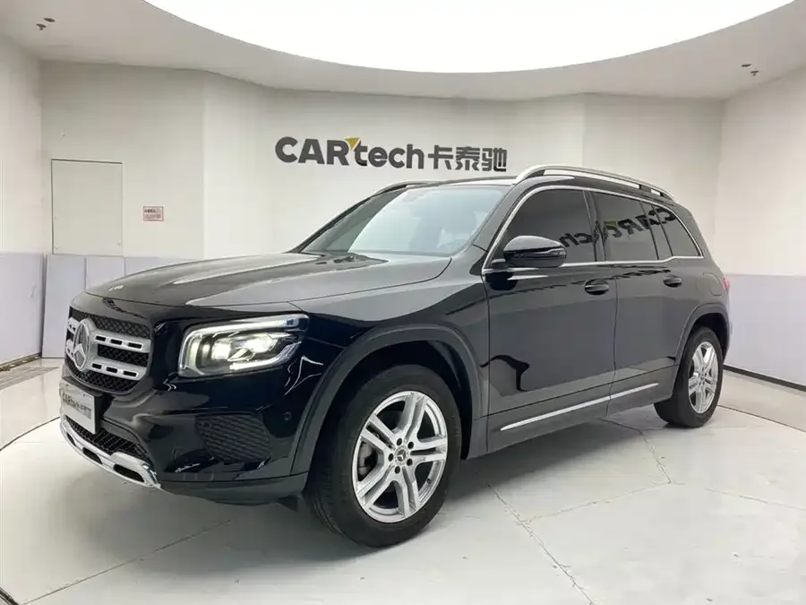 Mercedes-Benz GLB-Class 2023