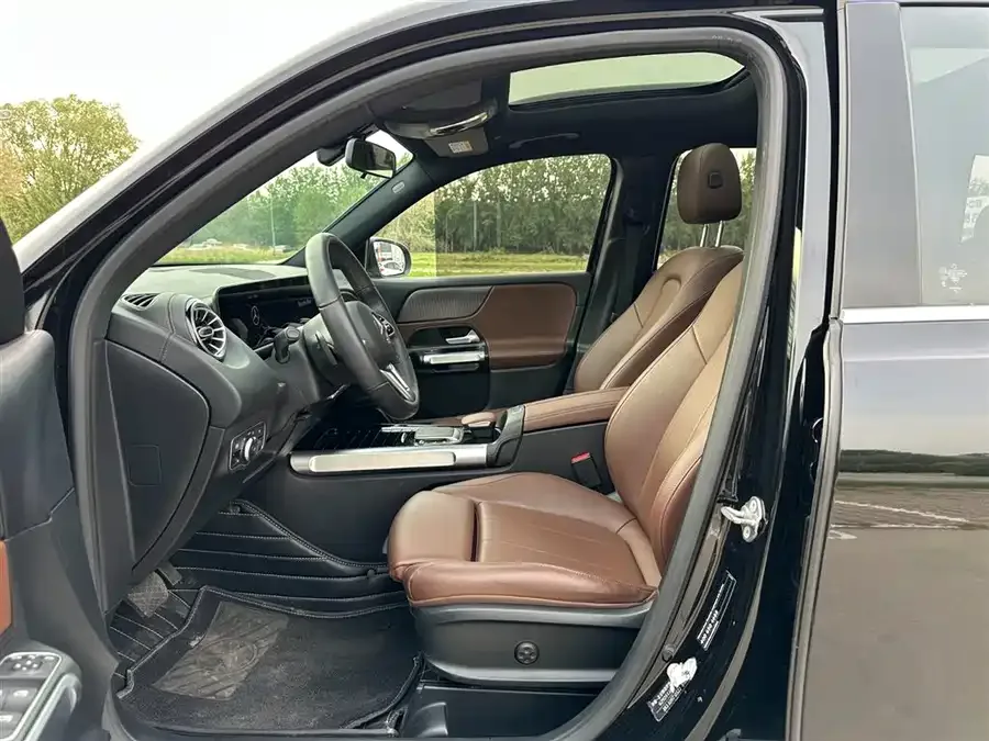 Mercedes-Benz GLB-Class Mercedes-Benz GLB 2022 facelift GLB 200 Fashion Edition 2022 — миниатюра 3