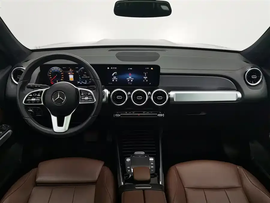 Mercedes-Benz GLB-Class Mercedes-Benz GLB 2022 facelift GLB 200 Dynamic 2022 — миниатюра 2