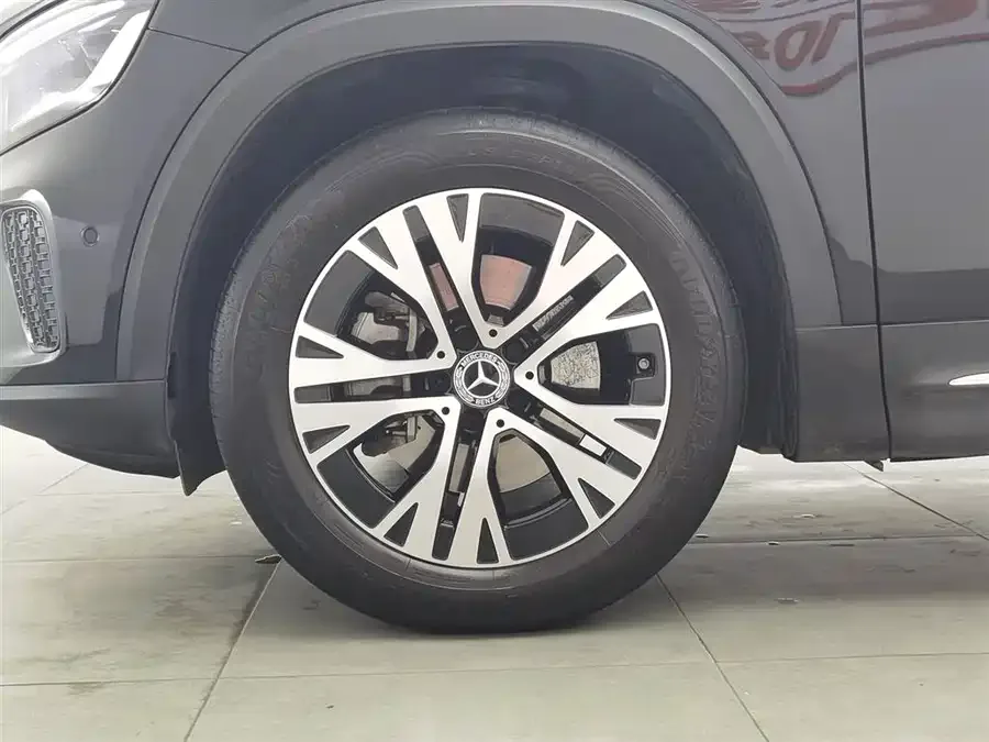 Mercedes-Benz GLB-Class Mercedes-Benz GLB 2024 facelift GLB 220 Dynamic 2024 — миниатюра 5