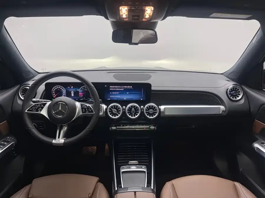 Mercedes-Benz GLB-Class Mercedes-Benz GLB 2024 facelift GLB 220 Dynamic 2024 — миниатюра 4