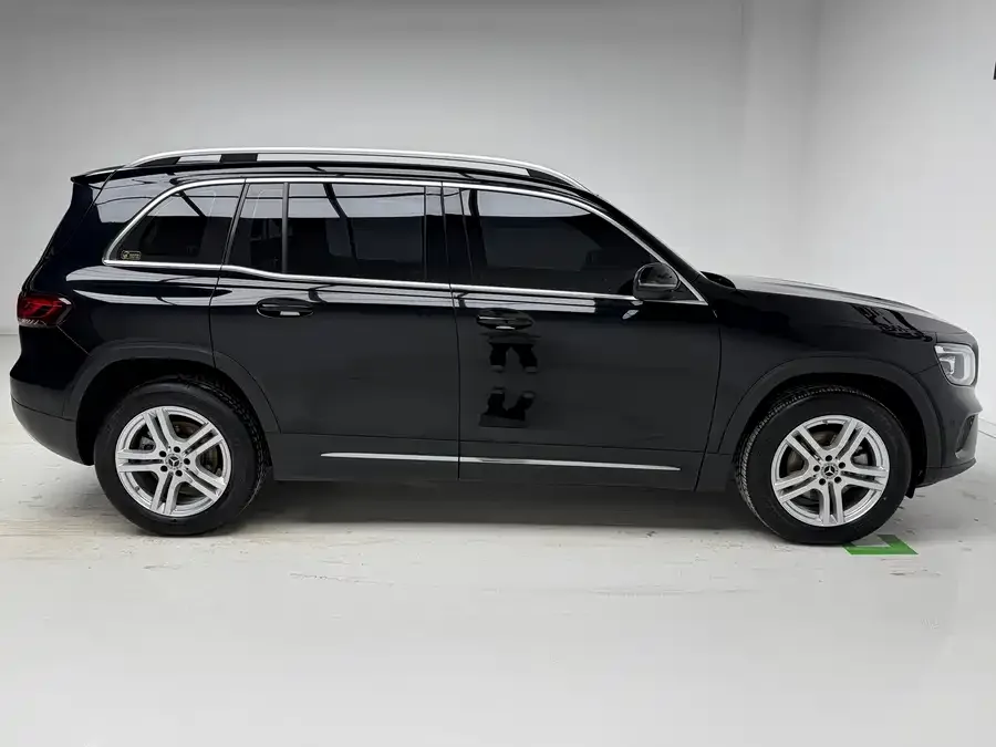 Mercedes-Benz GLB-Class Mercedes-Benz GLB 2023 GLB 200 Fashion Edition 2023 — миниатюра 3