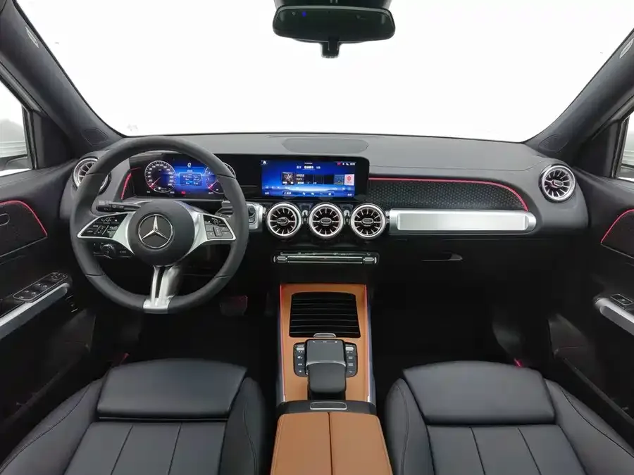 Mercedes-Benz GLB-Class Mercedes-Benz GLB 2024 GLB 220 Fashion Edition 2024 — миниатюра 2