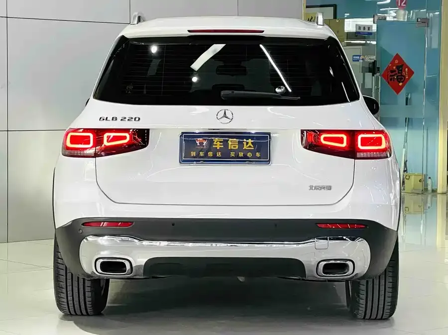 Mercedes-Benz GLB-Class Mercedes-Benz GLB 2023 GLB 220 Dynamic 2023 — миниатюра 4