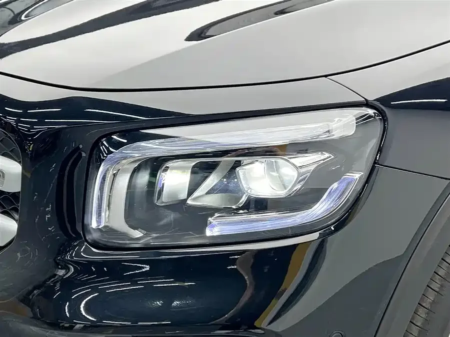 Mercedes-Benz GLB-Class Mercedes-Benz GLB 2023 GLB 220 Fashion Edition 2023 — миниатюра 3