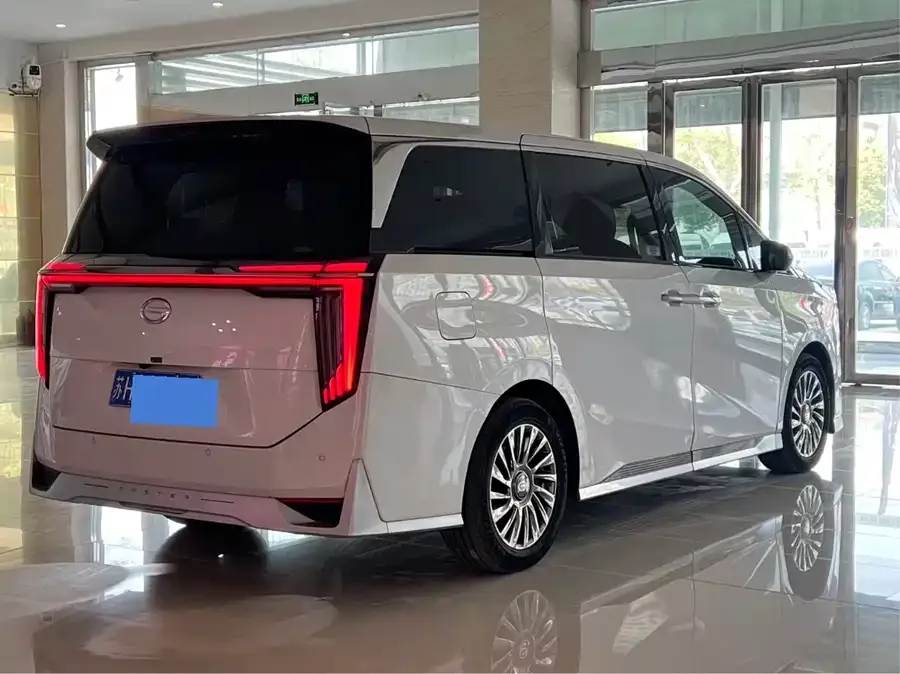 GAC Trumpchi M8 Trumpchi M8 2023 Grandmaster Series 400T Supreme Edition 2023 — миниатюра 3