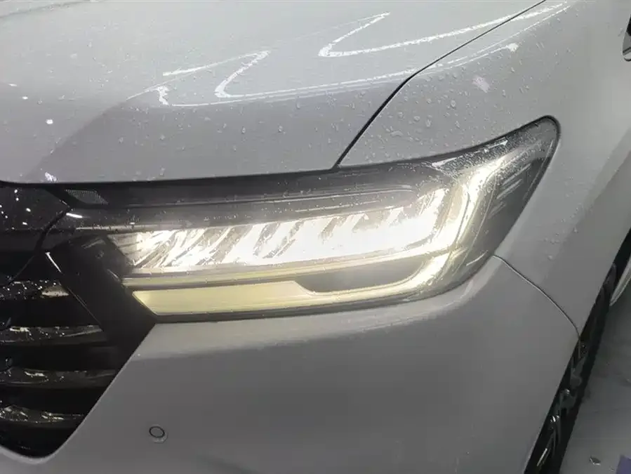 Honda Odyssey 2024 Odyssey 2.0L e:HEV Elite Edition 2023 — миниатюра 5