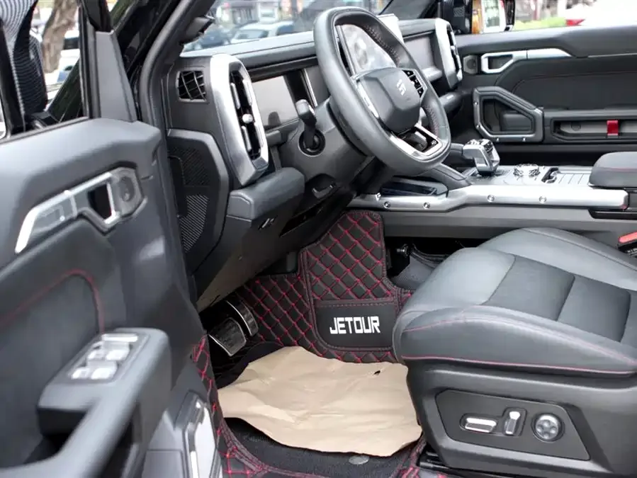 Jetour Traveler C-DM Jetour Traveler C-DM 2025 C-DM 208KM Forest Edition 5-seater 2025 — миниатюра 3
