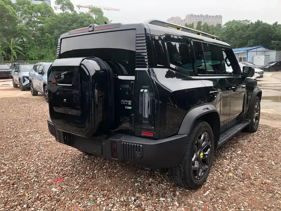 Jetour Traveler C-DM Jetour Traveler C-DM 2024 C-DM 208KM Off-Road Edition 2024 — миниатюра 3