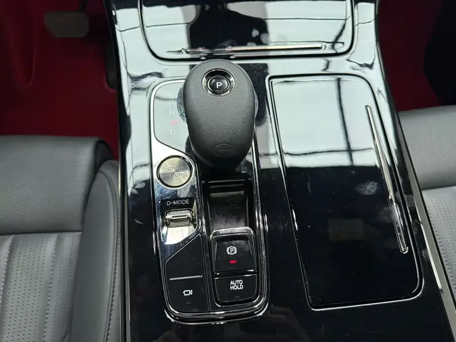 GAC Trumpchi M8 Trumpchi M8 2023 Grandmaster Series Dual Engine Supreme Edition 2023 — миниатюра 4