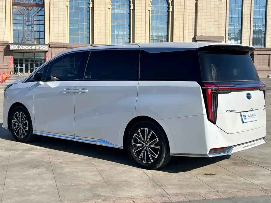 GAC Trumpchi M8 Trumpchi M8 2024 Master Series Super Hybrid Edition 2025 — миниатюра 3