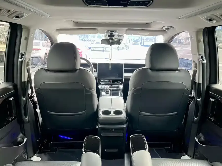 GAC Trumpchi M8 Trumpchi M8 2024 Master Series 400T Premium Edition 2023 — миниатюра 2