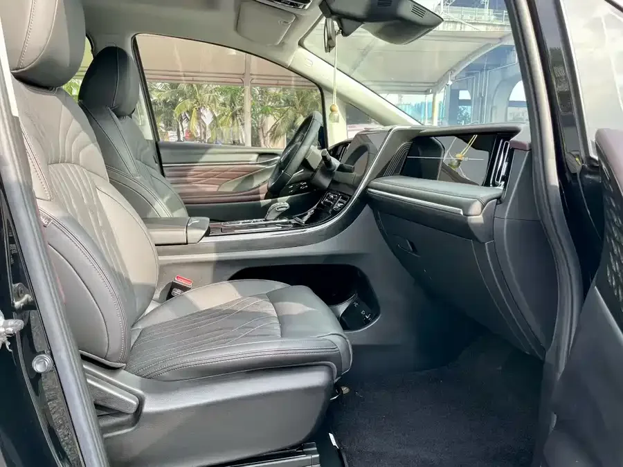 GAC Trumpchi M8 Trumpchi M8 2024 Master Series 400T Premium Edition 2023 — миниатюра 4