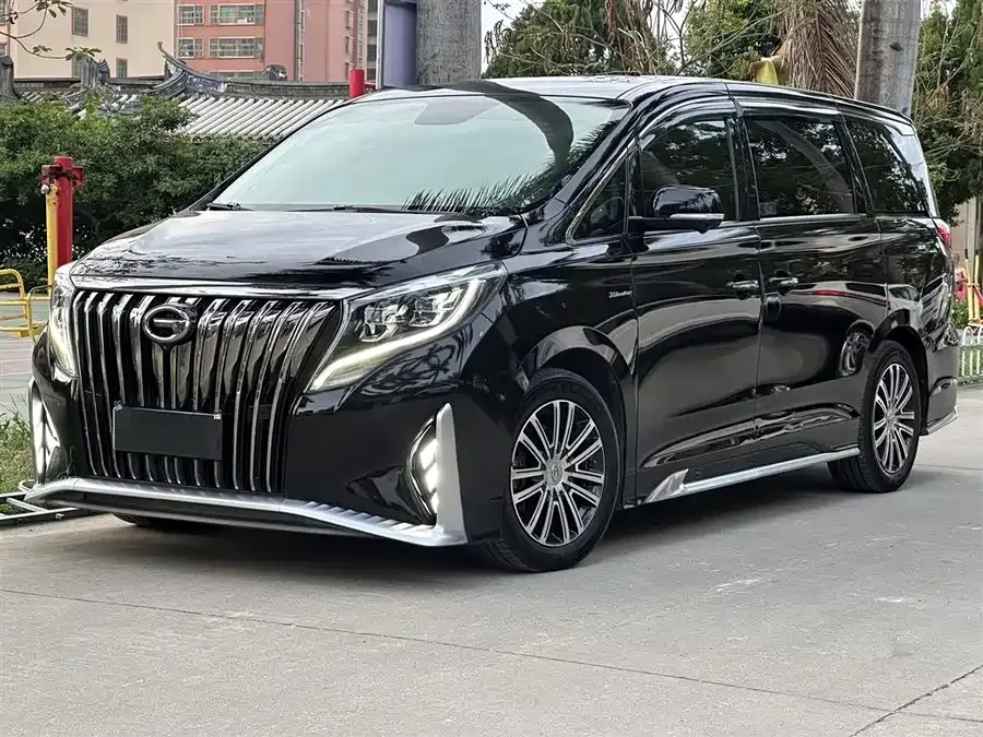 GAC Trumpchi M8 2022