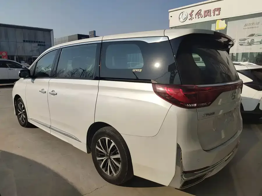GAC Trumpchi M8 Trumpchi M8 2023 Lingxiu Series 390T Deluxe Edition 2023 — миниатюра 4