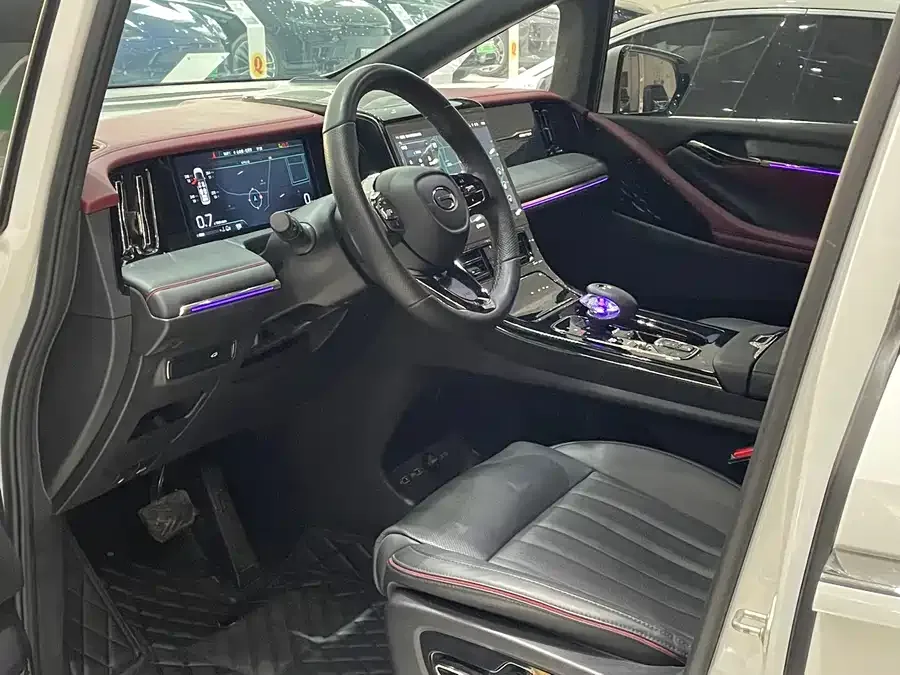 GAC Trumpchi M8 Trumpchi M8 2023 Grandmaster Series 400T Supreme Edition 2023 — миниатюра 4