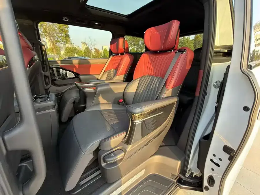GAC Trumpchi M8 Trumpchi M8 2023 Grandmaster Series 400T Supreme Edition 2024 — миниатюра 5