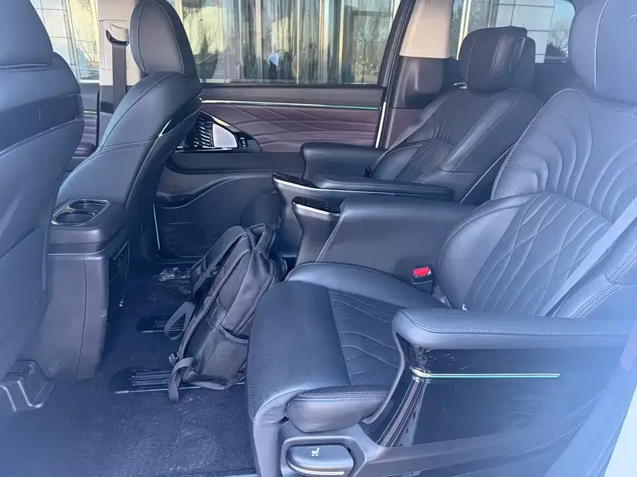 GAC Trumpchi M8 Trumpchi M8 2024 Master Series 400T Supreme Edition 2023 — миниатюра 5