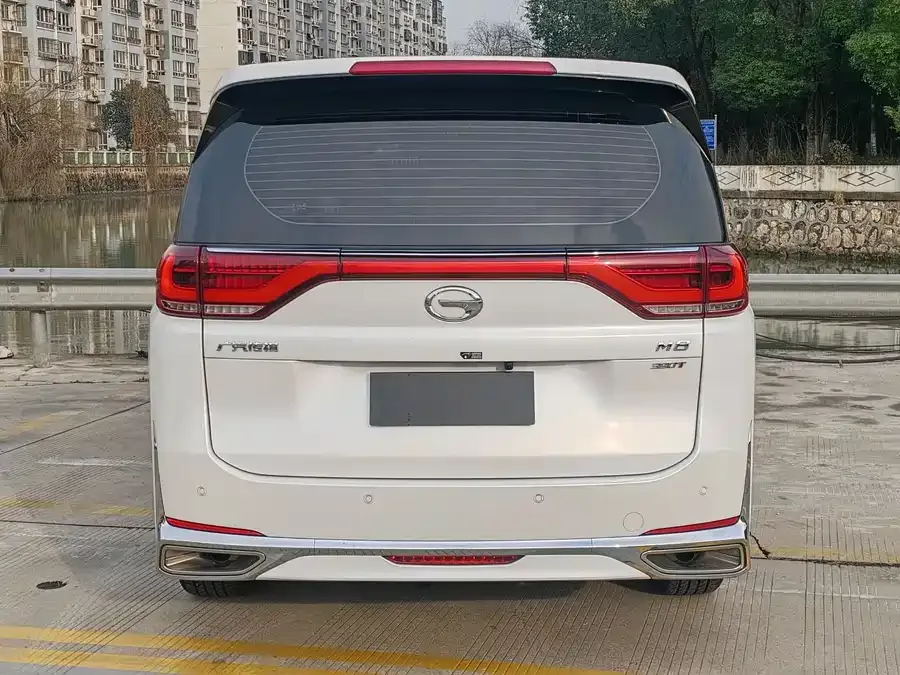 GAC Trumpchi M8 Trumpchi M8 2023 Lingxiu Series 390T Deluxe Edition 2023 — миниатюра 3