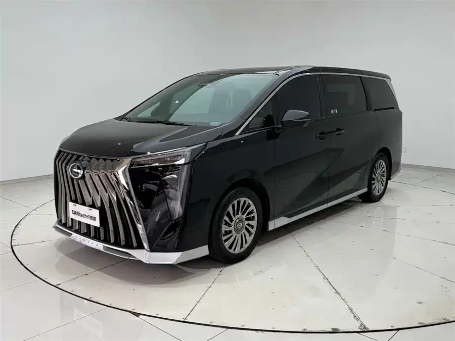 GAC Trumpchi M8 Trumpchi M8 2023 Grandmaster Series Dual Engine Royal Edition 2024 — миниатюра 2